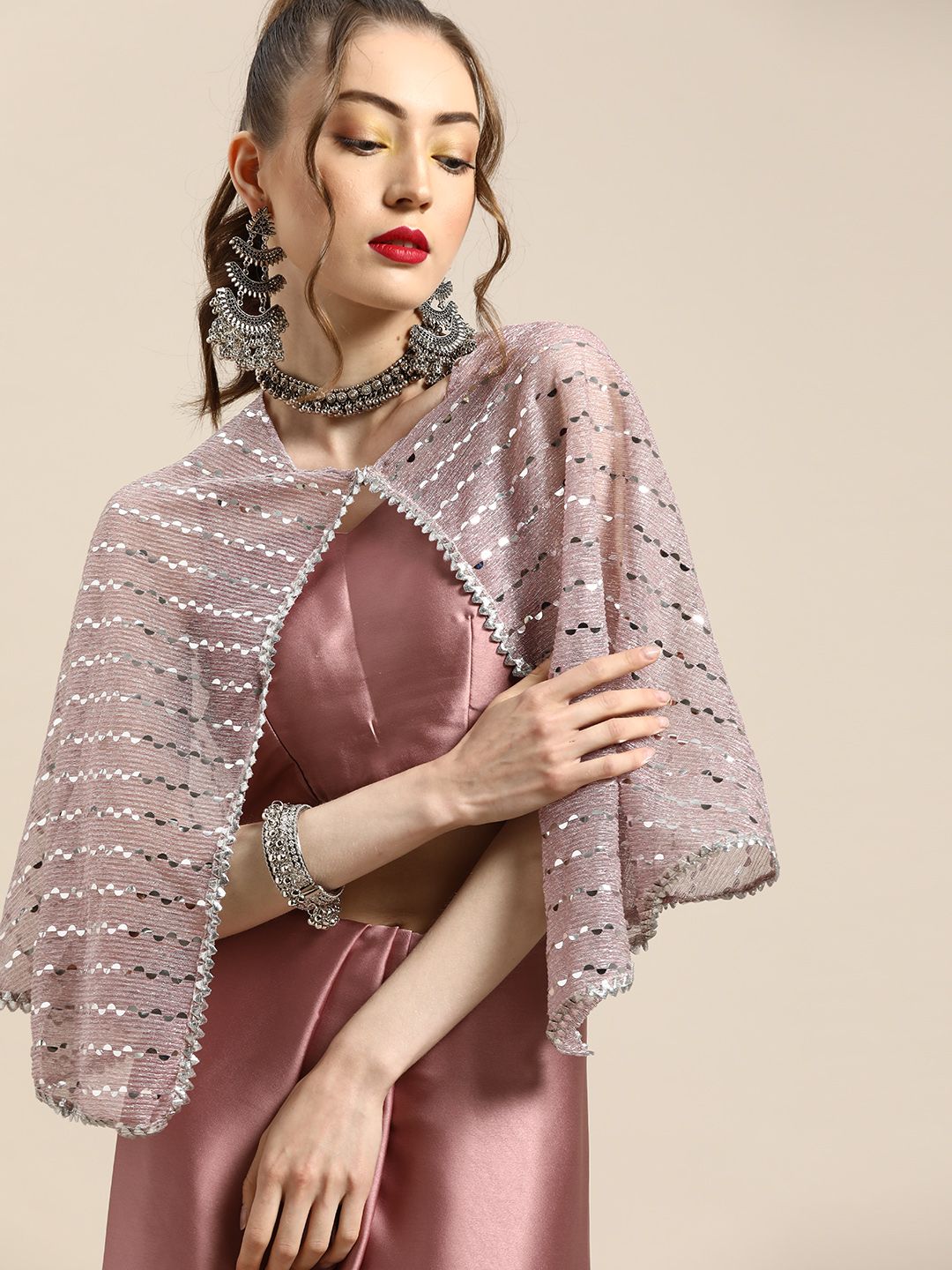 Tikhi Imli Trendy Mauve Sleek Poly Crepe Saree with Embellished Border & Cape
