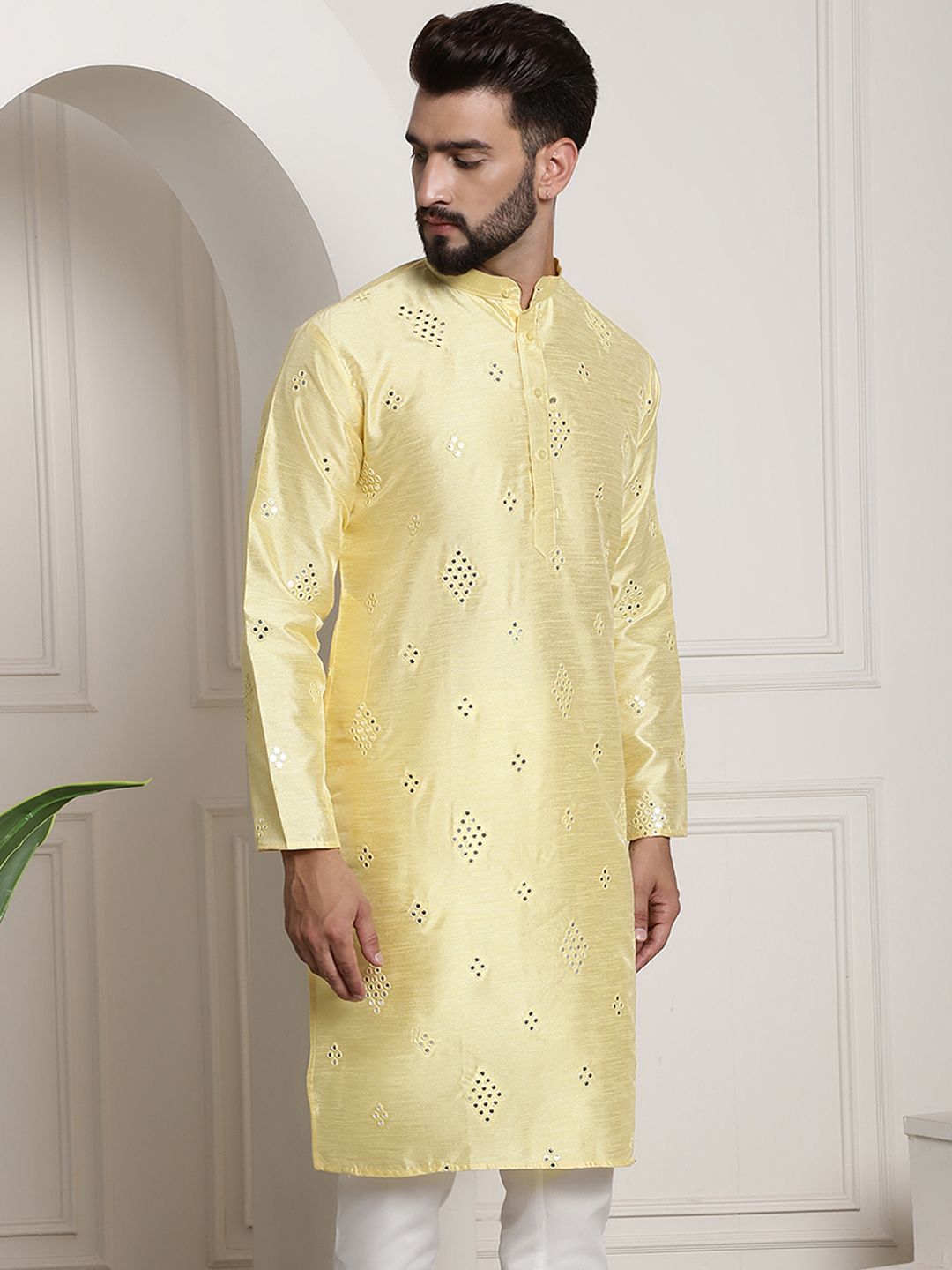SOJANYA Embellished Mirror Work Silk Cotton Kurta