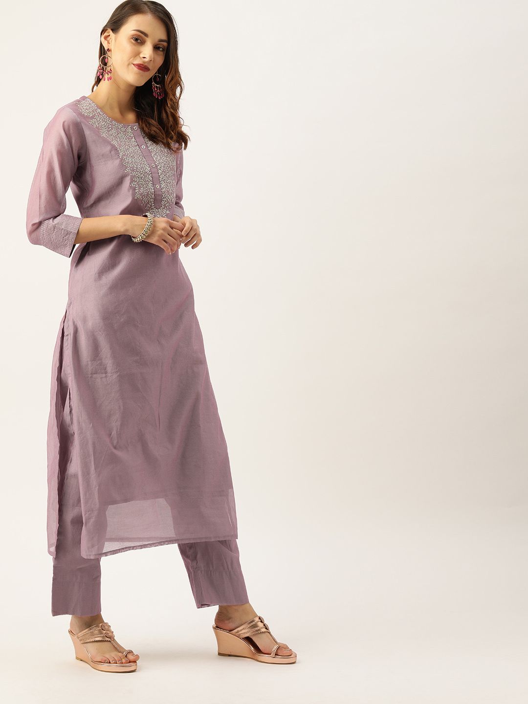 Varanga Mauve Floral Zari Yoke Design Chanderi Silk Kurta with Trousers & Sequin Dupatta
