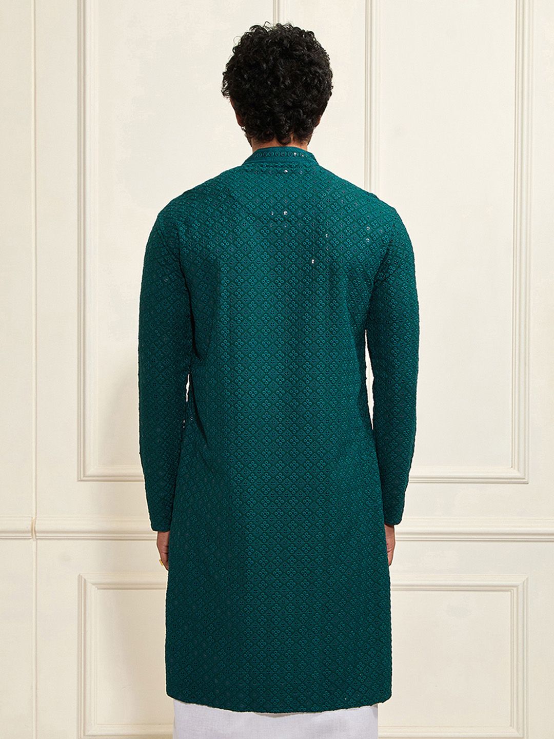 VASTRAMAY Ethnic Motifs Embroidered Sequinned Kurta