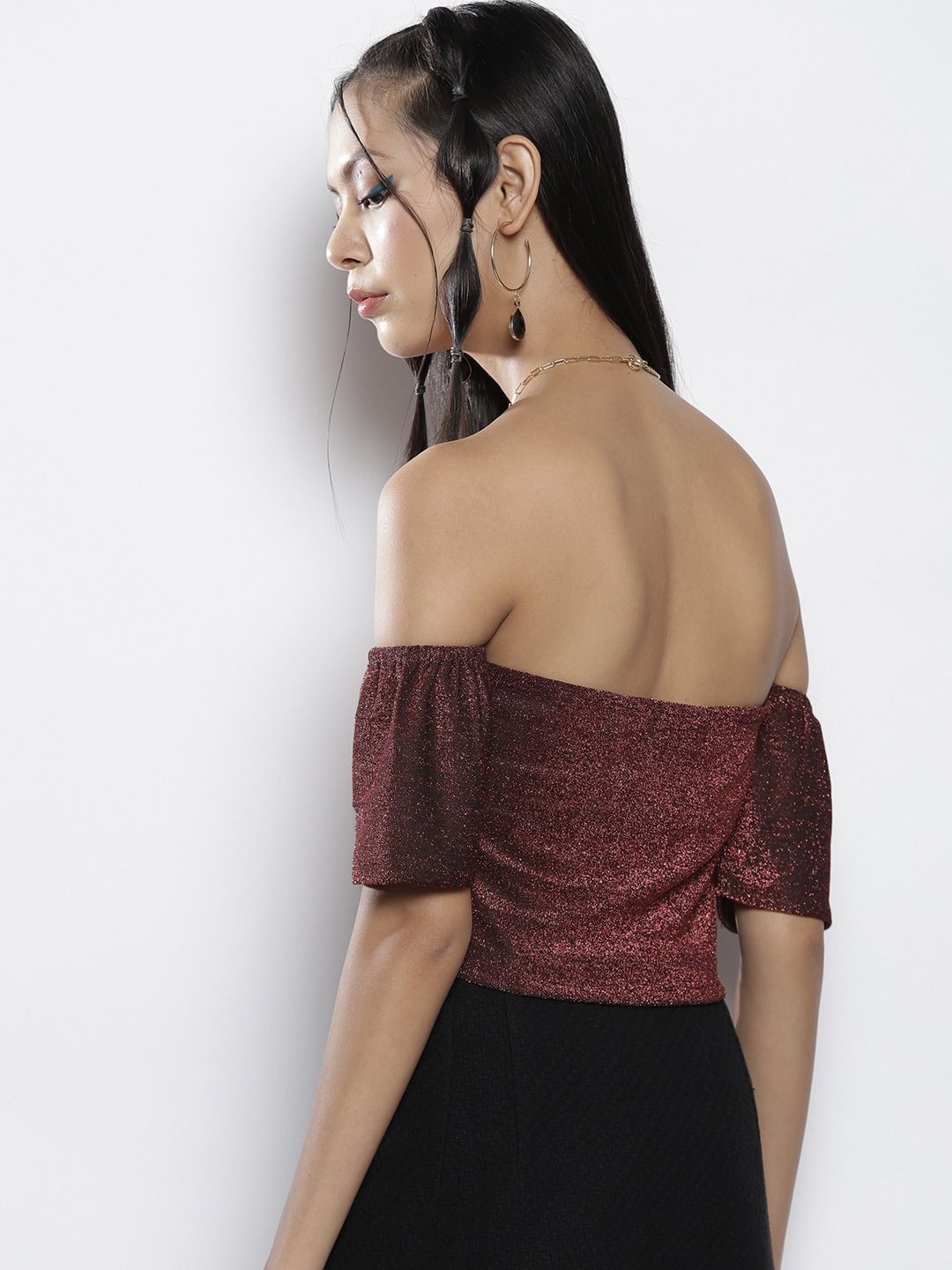 SASSAFRAS Women Pink Embellished Off-Shoulder Crop Top