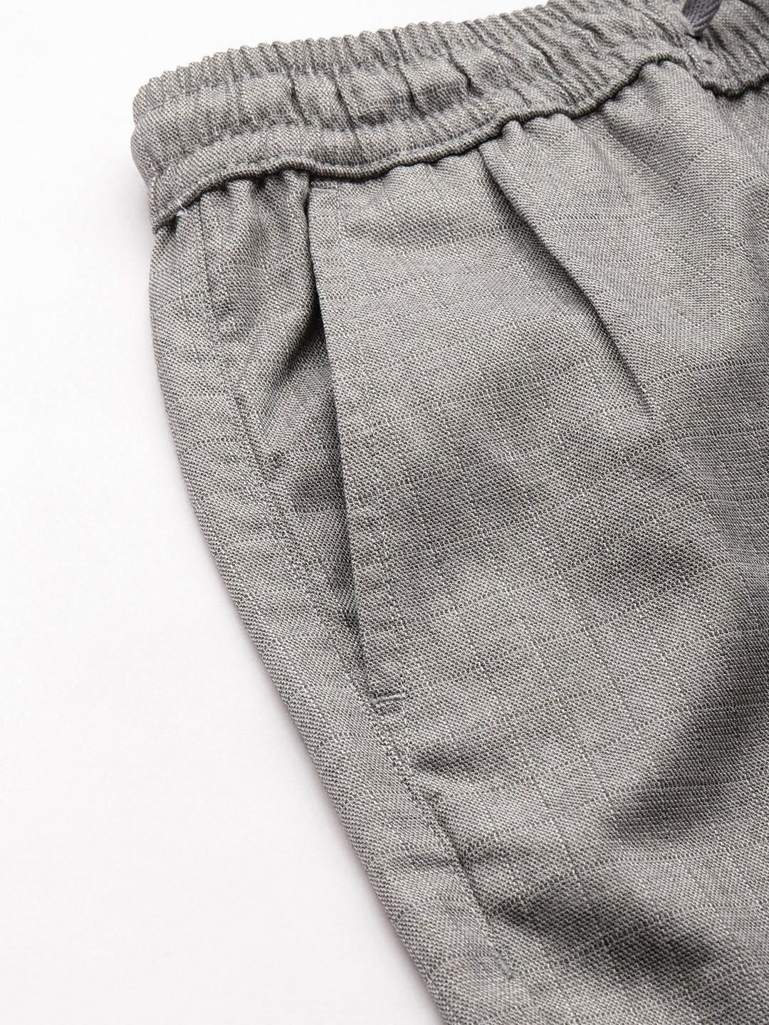 The Indian Garage Co Men Regular Fit Pleated Trousers