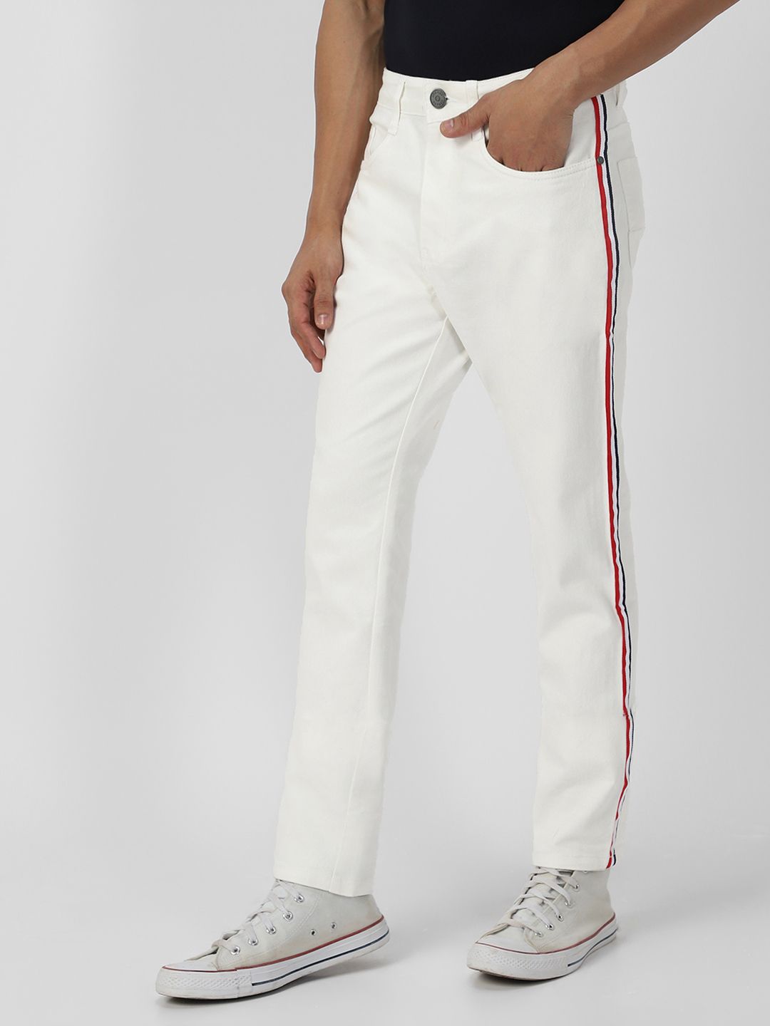Urbano Fashion Men White Slim Fit Mid-Rise Clean Look Stretchable Jeans
