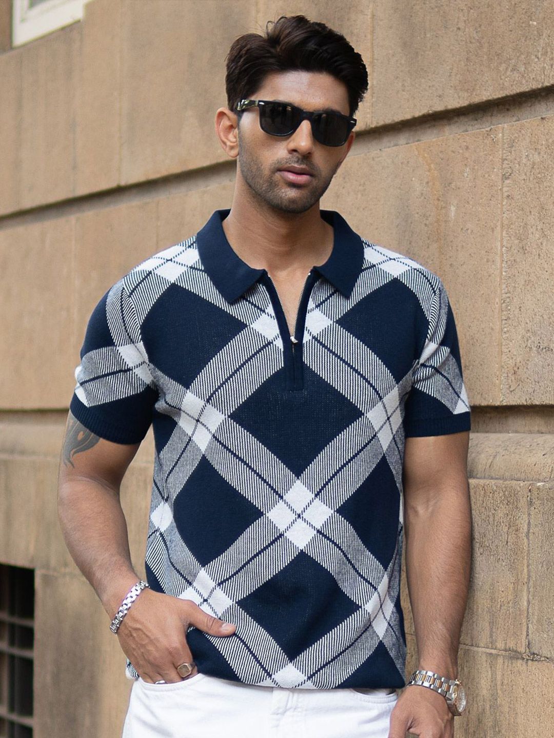 Powerlook Men Checked Polo Collar T-shirt