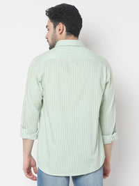 SPYKAR Slim Fit Opaque Striped Casual Shirt
