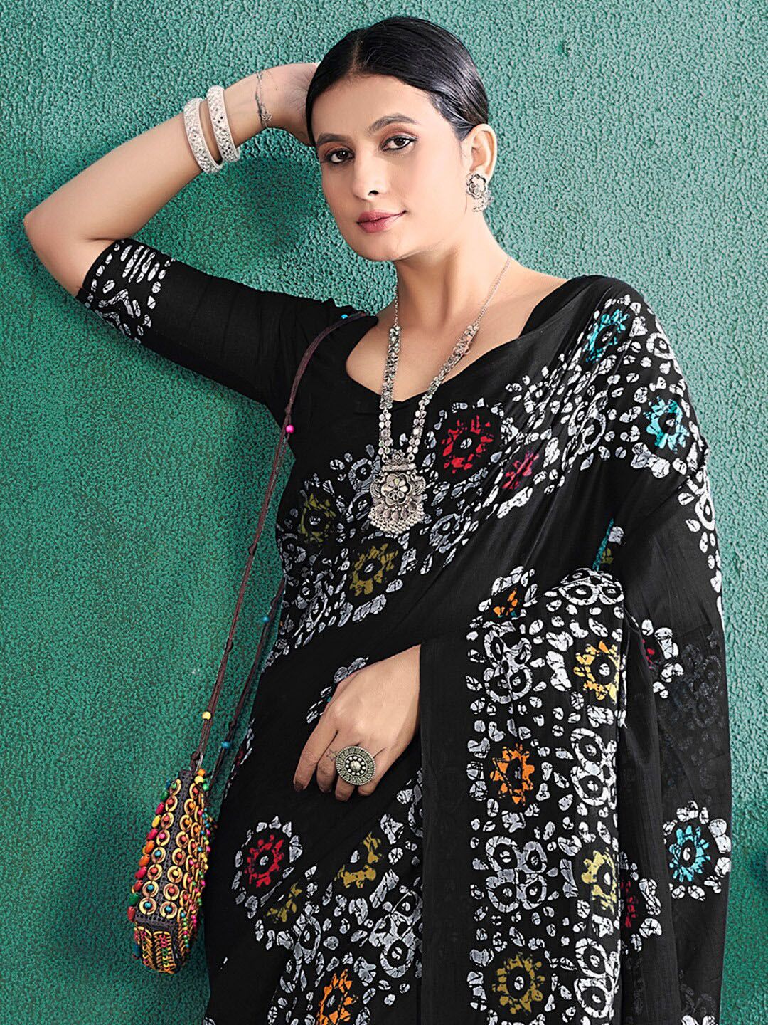 Saree mall Ethnic Motifs Printed Pure Cotton Block Print Saree