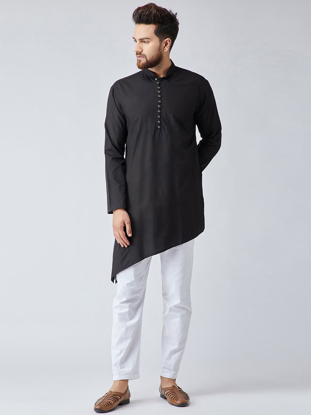 SOJANYA Men Black Solid Straight Kurta