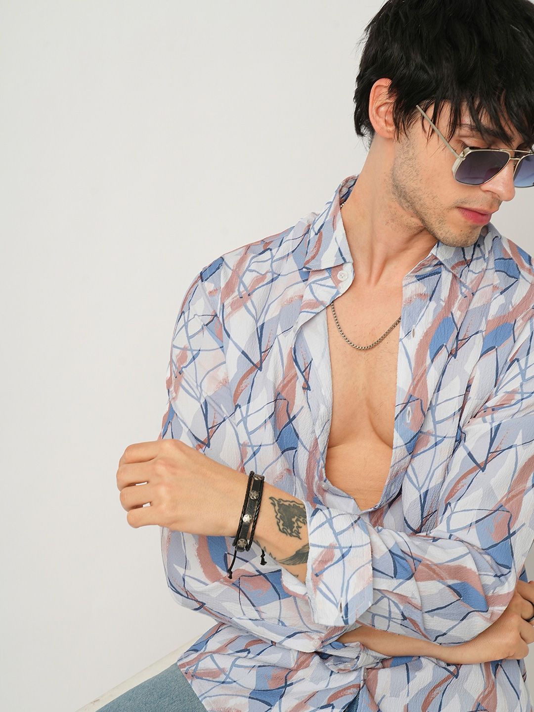 VASTRADO Men Classic Cutaway Collar Abstract Printed Slim Fit Casual Shirt