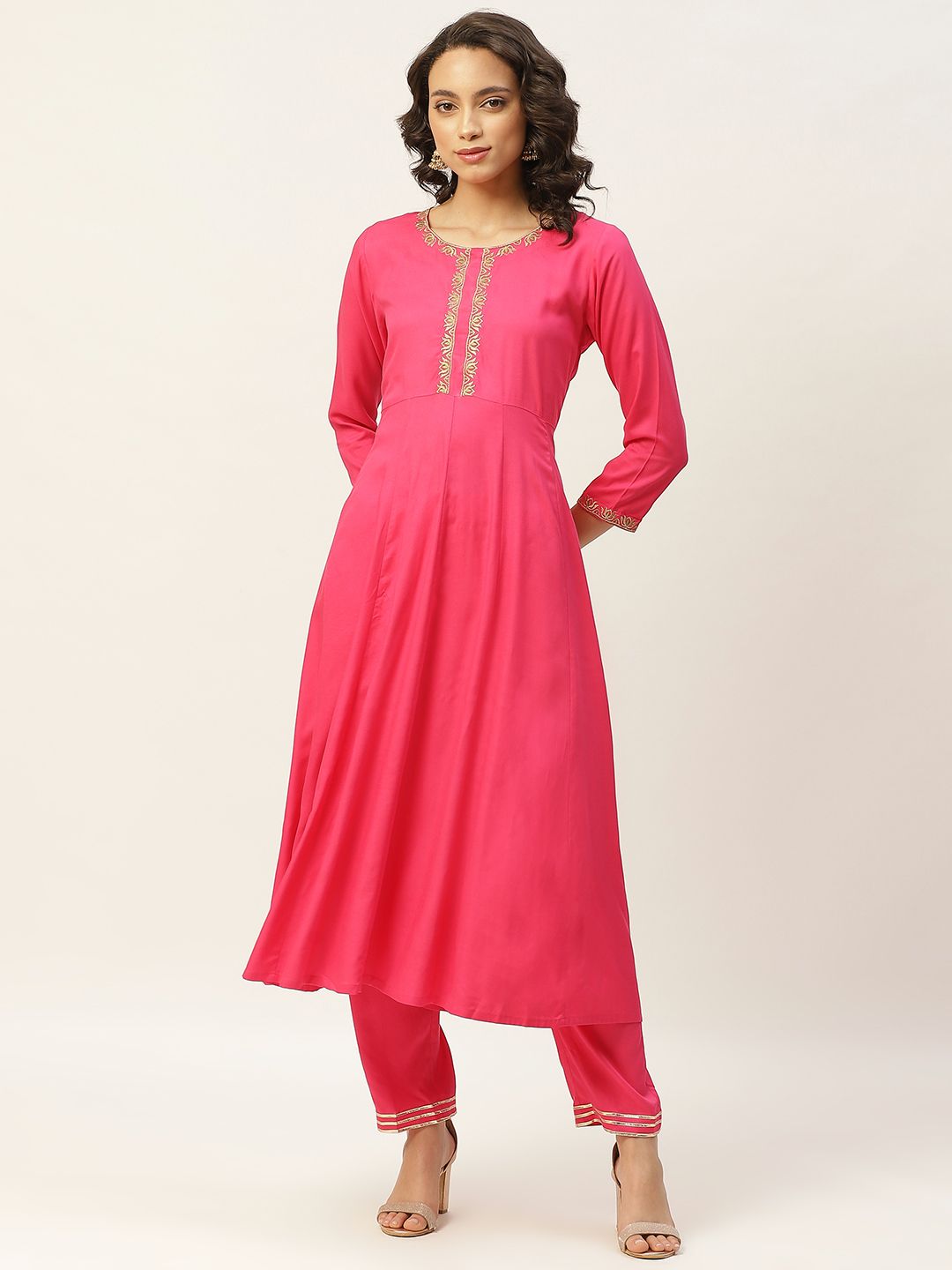 Shae by SASSAFRAS Women Fuchsia Embroidered Yoke Design Anarkali Kurta with Trousers