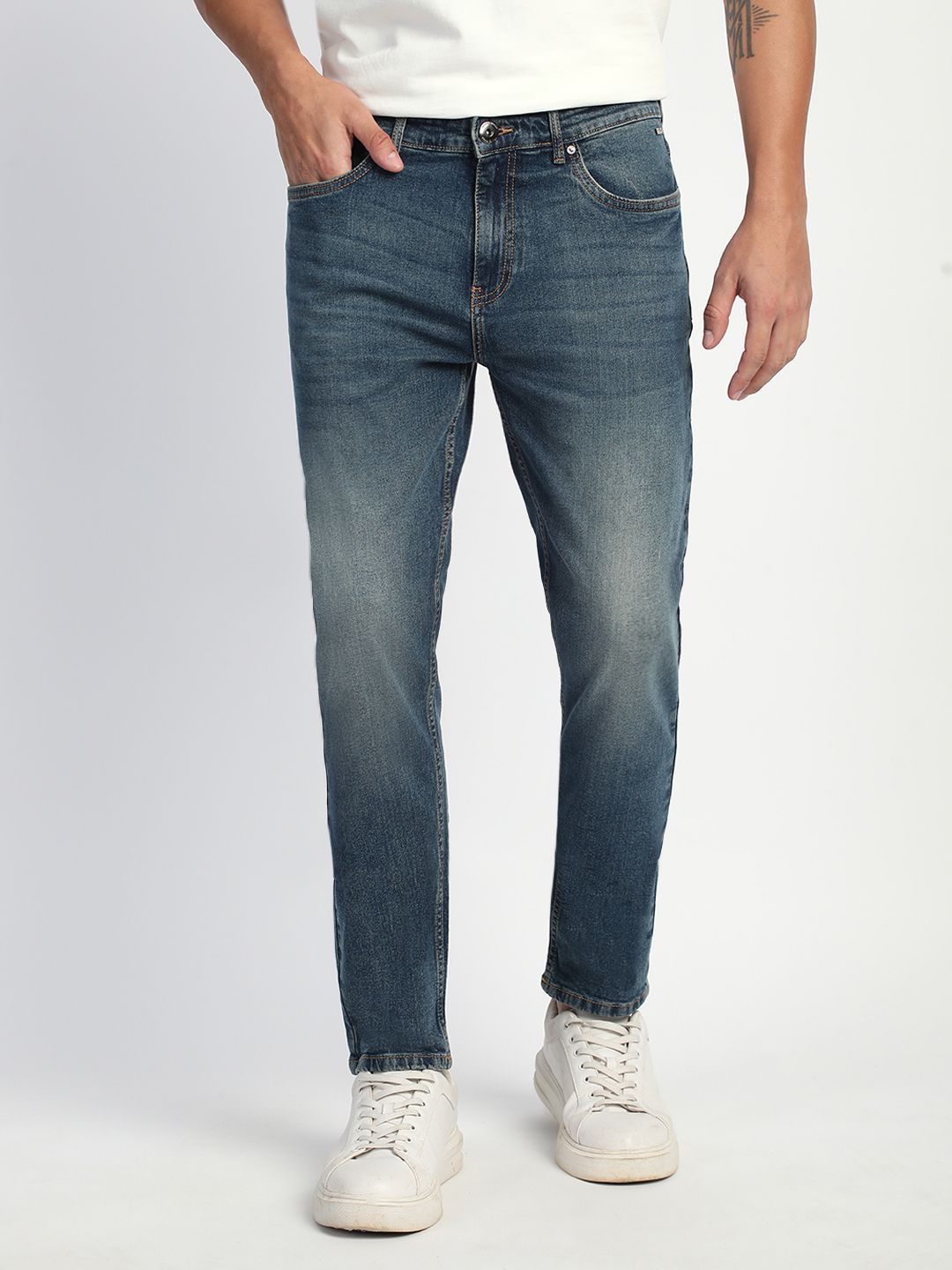 THE BEAR HOUSE Men Slim Fit Heavy Fade Jeans