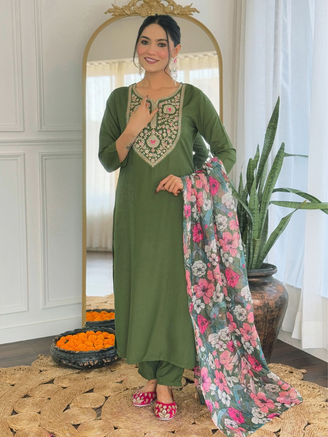 KALINI Women Floral Embroidered Regular Thread Work Kurta with Trousers & With Dupatta