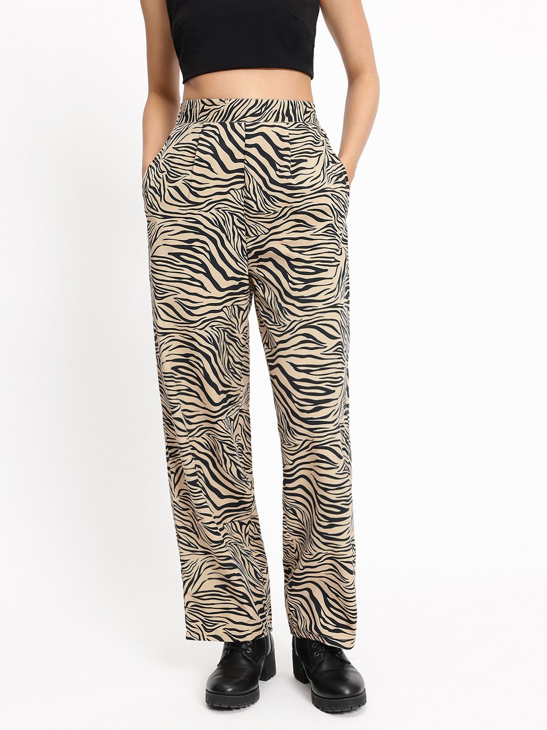 DressBerry Women Exotic Edge Animal Print Flared Trousers