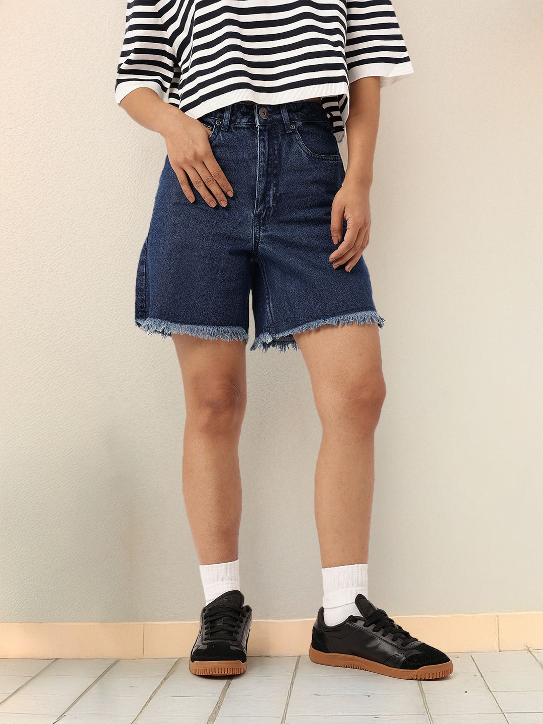 DressBerry Women Urban Vibe Frayed Denim Shorts