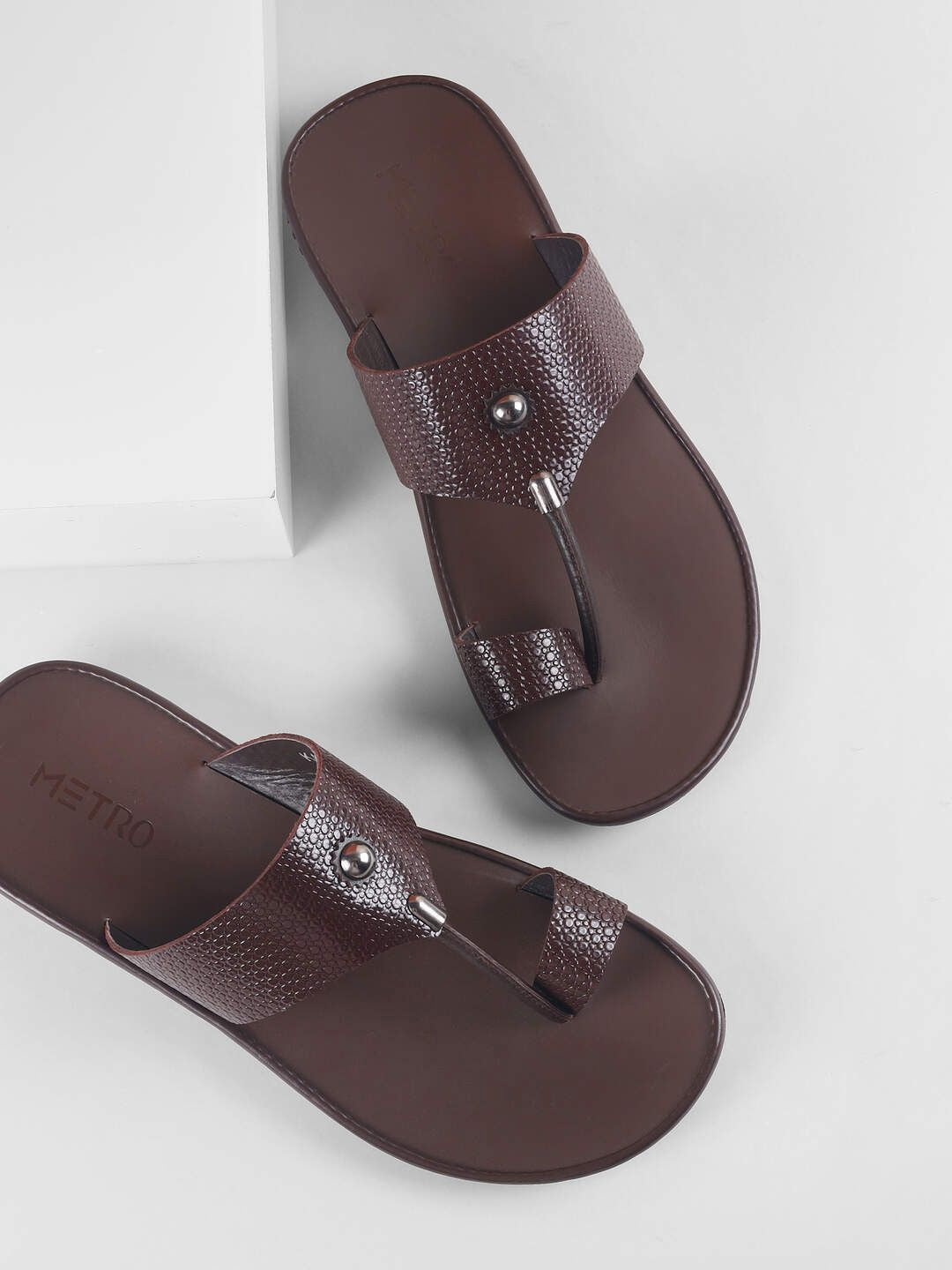Metro Men Leather Comfort Sandals