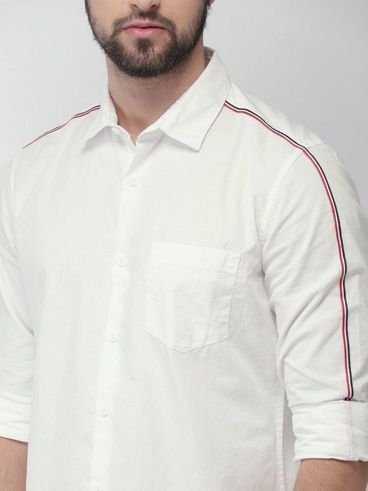 HIGHLANDER Men White Slim Fit Casual Shirt