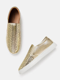 DressBerry Women Cut Work Slip-On Sneakers