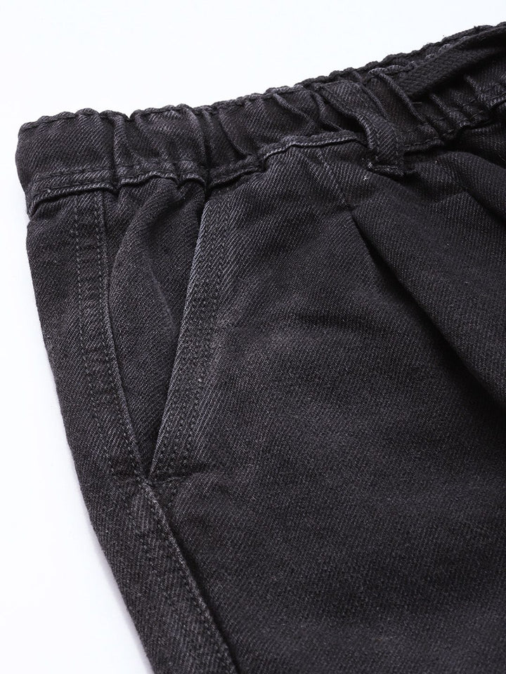 The Indian Garage Co Men Pleated Relaxed Fit Pure Cotton Jeans