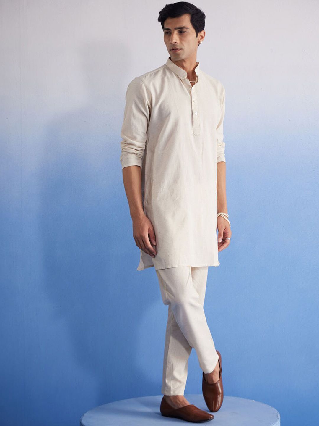 VASTRAMAY Mandarin Collar Pure Cotton Kurta with Trousers