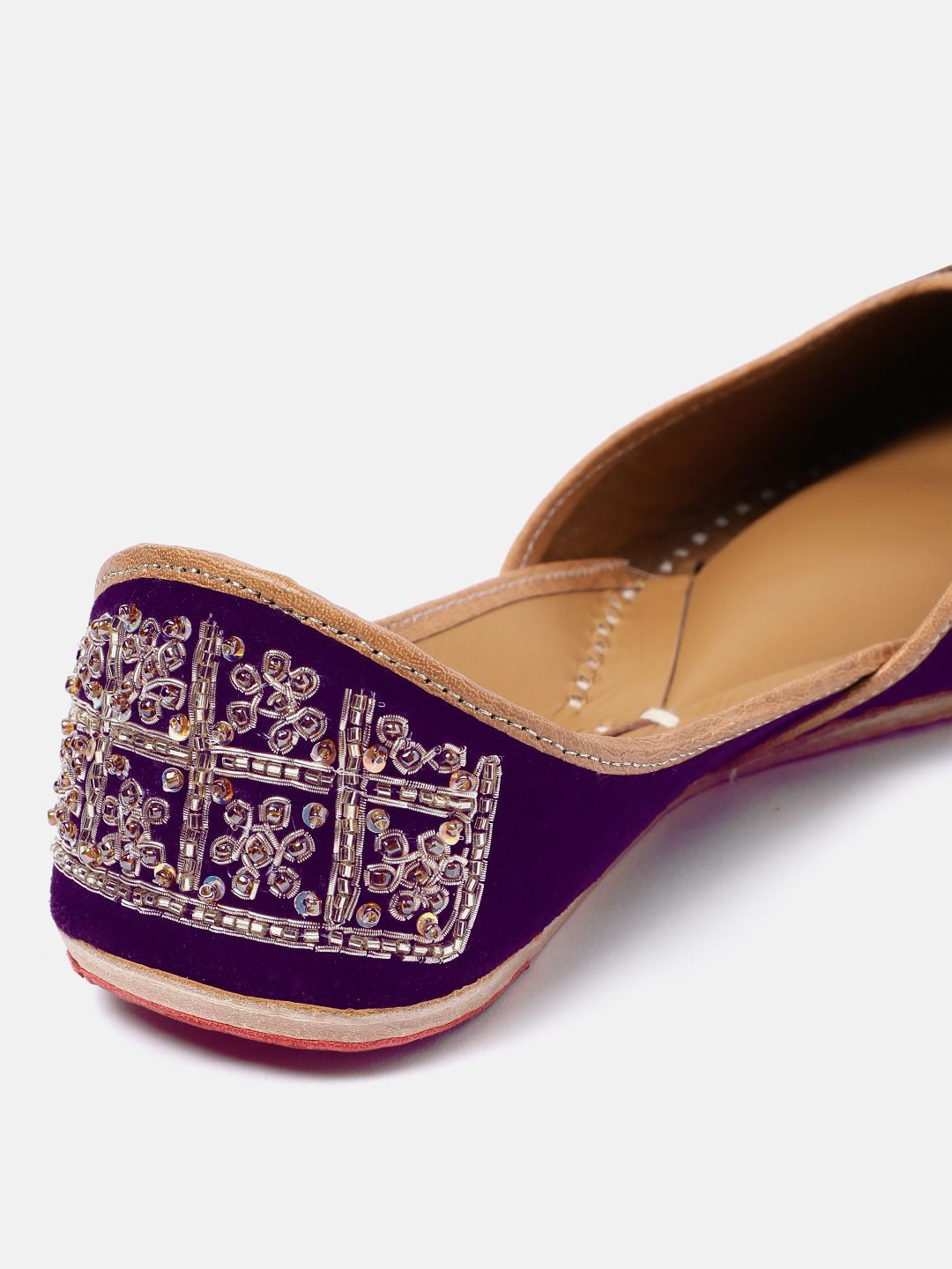 House of Pataudi Leather Embellished Ethnic Mojaris