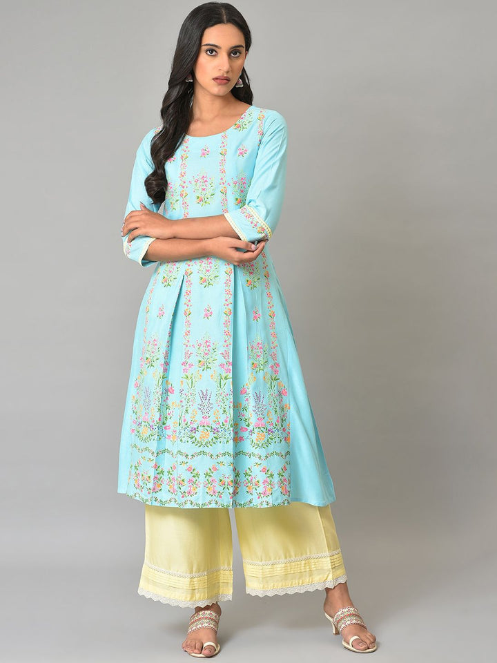 W Women Round Neck Floral Printed Kurta