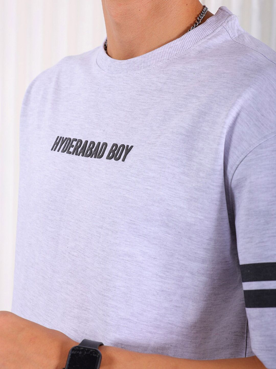 The Indian Garage Co Typography Printed Cotton Boxy T-shirt