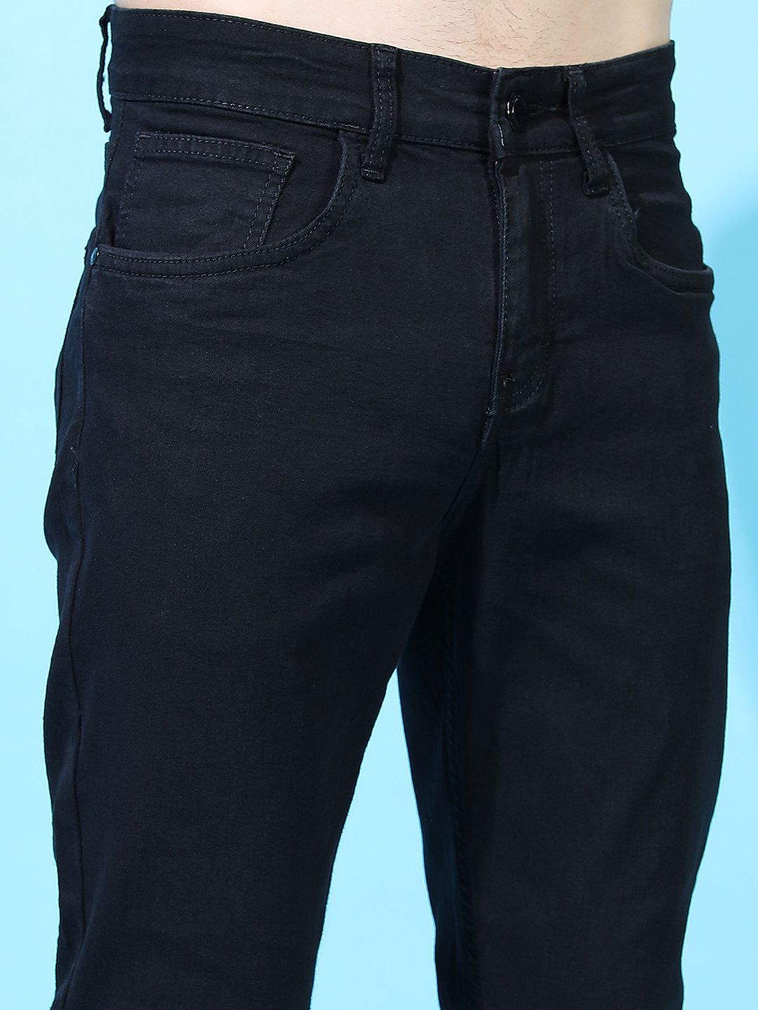 HIGHLANDER Men Black Tapered Fit Mid-Rise Clean Look Stretchable Jeans