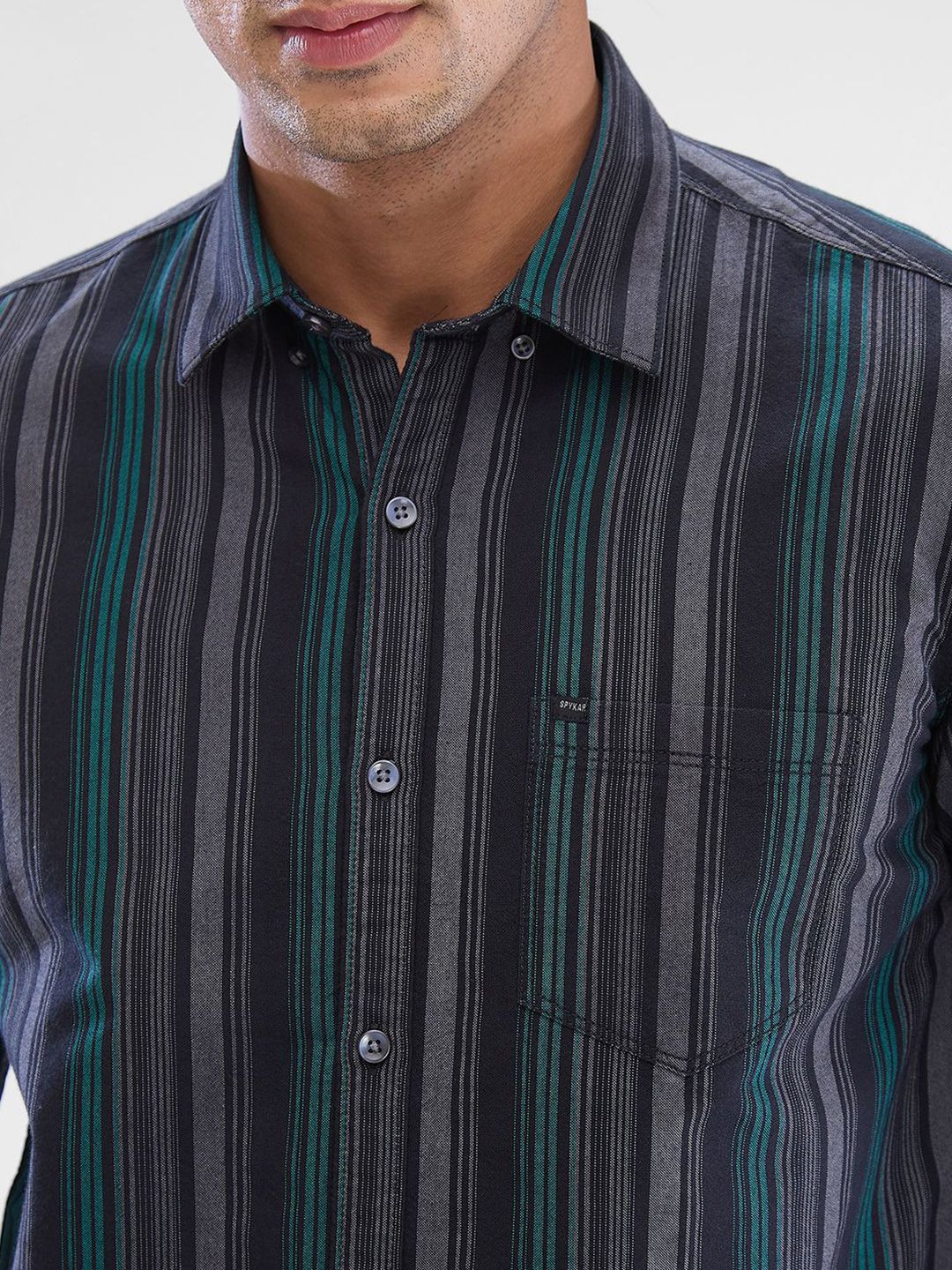 SPYKAR Men Slim Fit Opaque Striped Casual Shirt