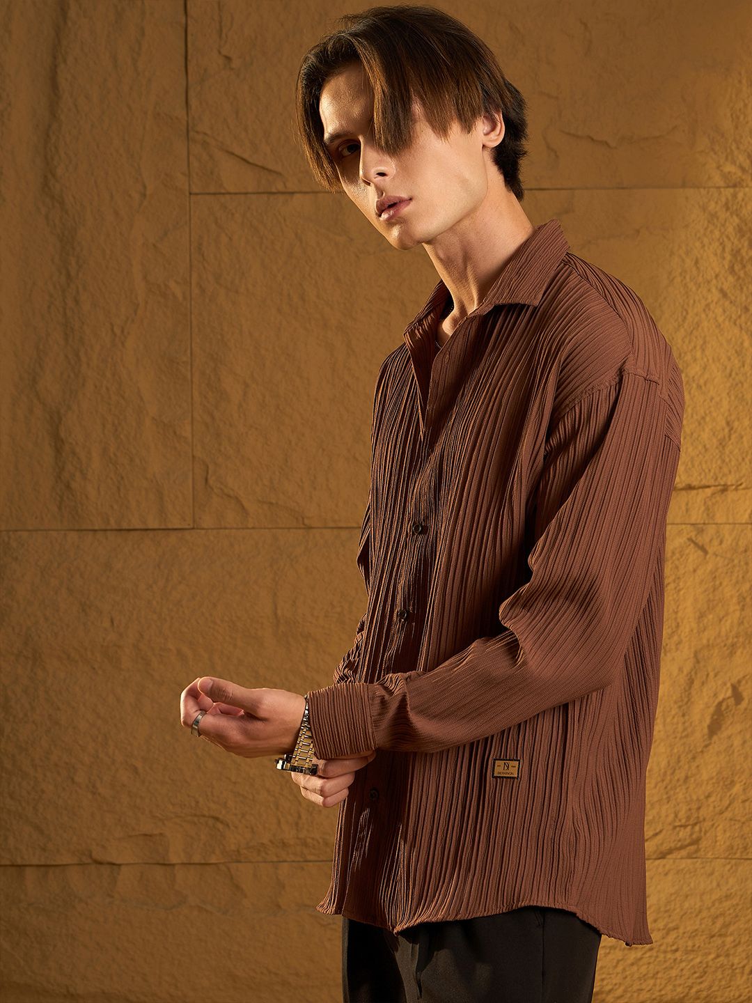 DENNISON Men Textured Oversized Shirt