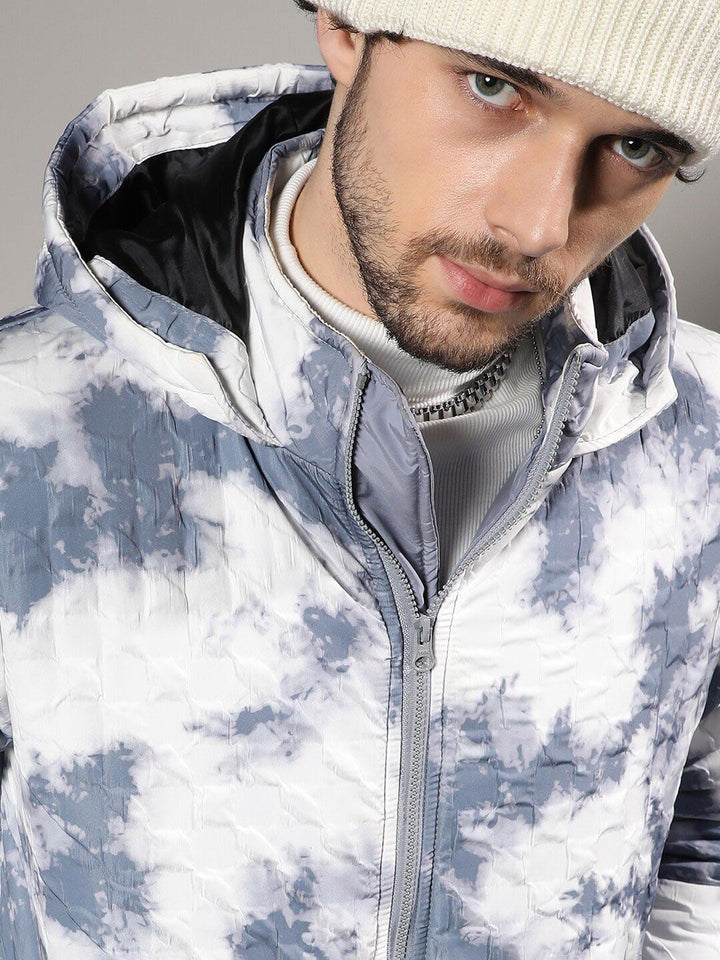 Campus Sutra Tie and Dye Windcheater Outdoor Puffer Jacket