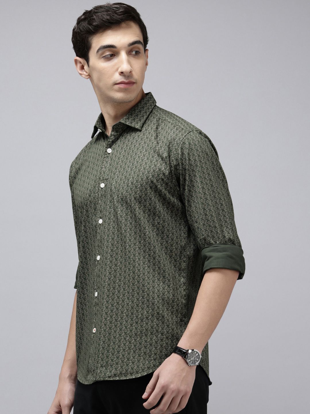 Park Avenue Pure Cotton Slim Fit Geometric Printed Casual Shirt