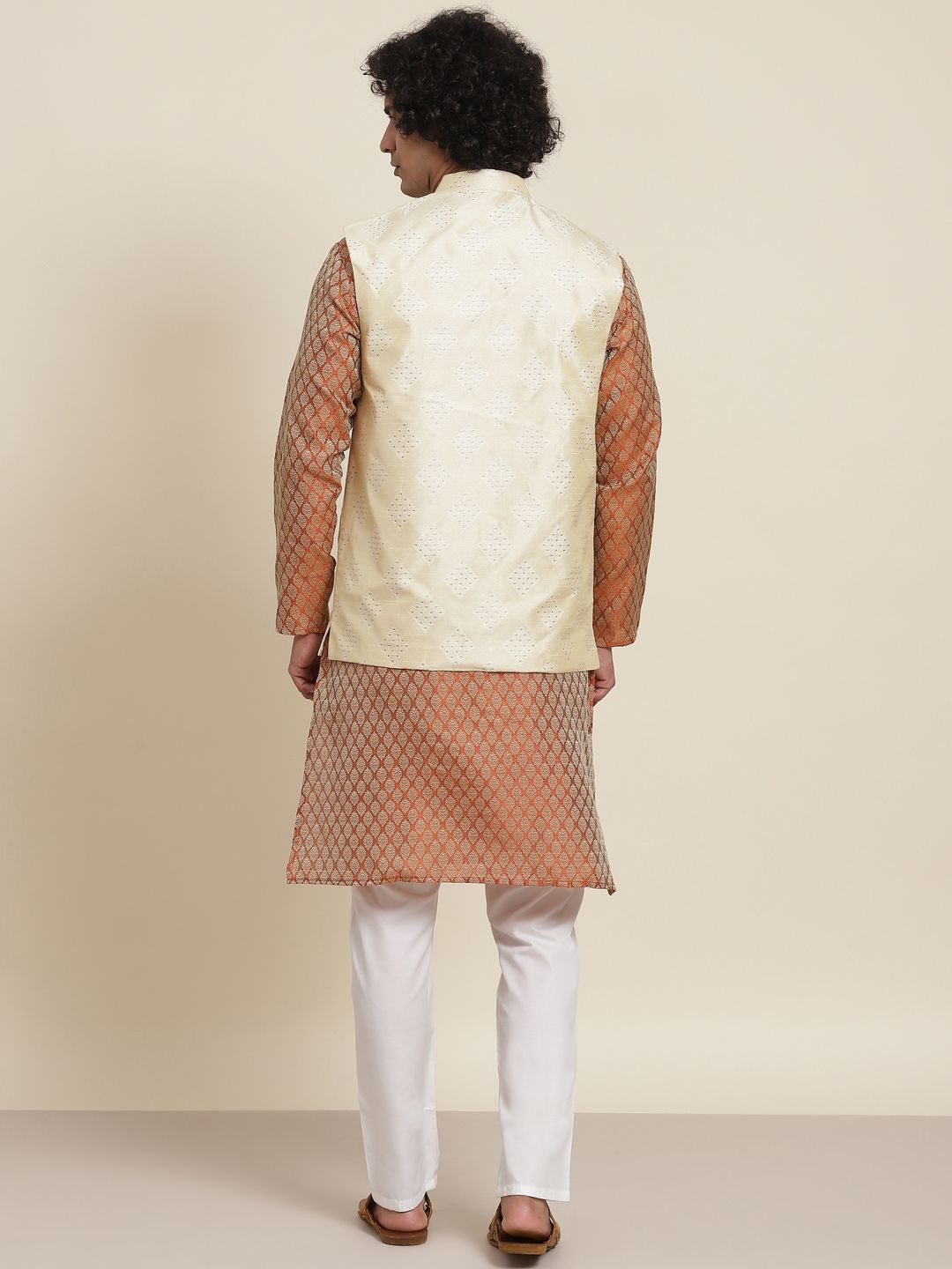 SOJANYA Men Orange Ethnic Motifs Kurta with Pyjamas & Nehru Jacket