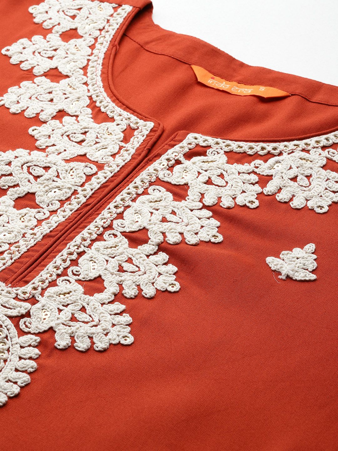 Indo Era Women Floral Embroidered Thread Work Kurta