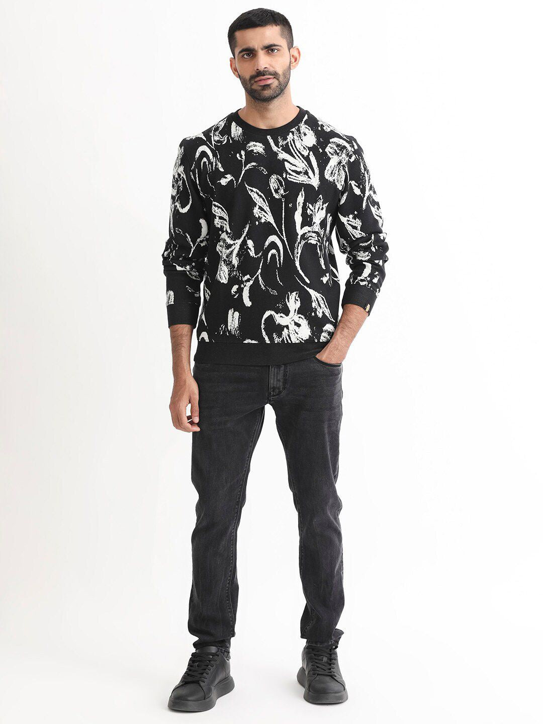 RARE RABBIT Men Thalora Floral Printed Sweatshirt