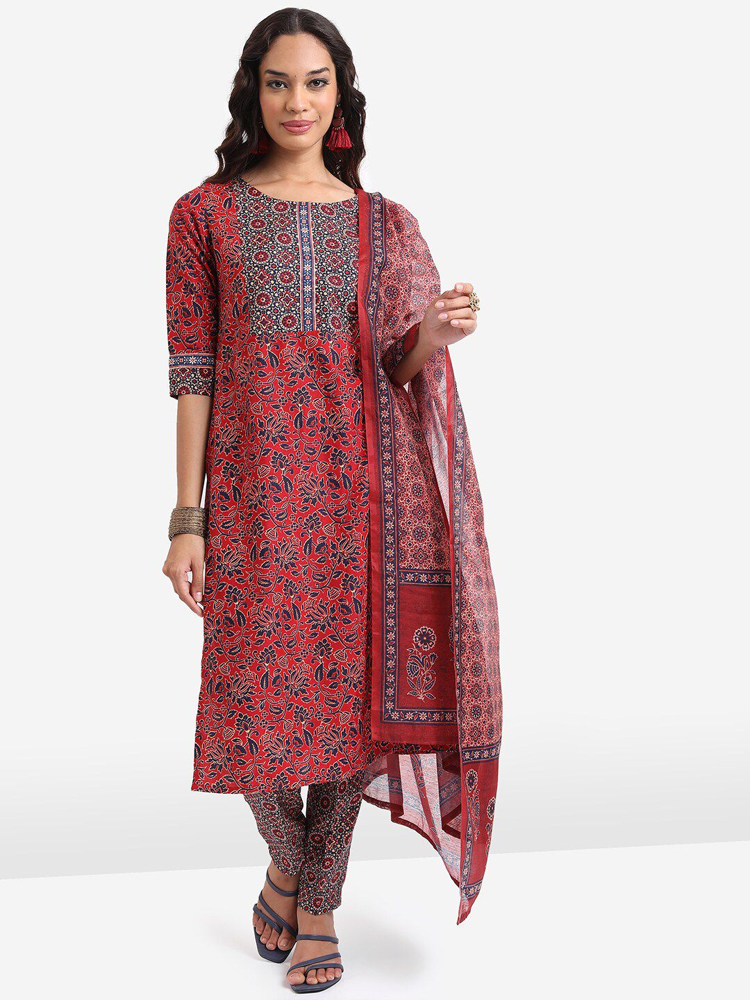 Vishudh Floral Printed Regular Kurta with Trousers & With Dupatta
