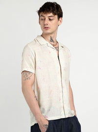 Campus Sutra Men Comfort Cuban Collar Printed Heathered Drawn Casual Shirt