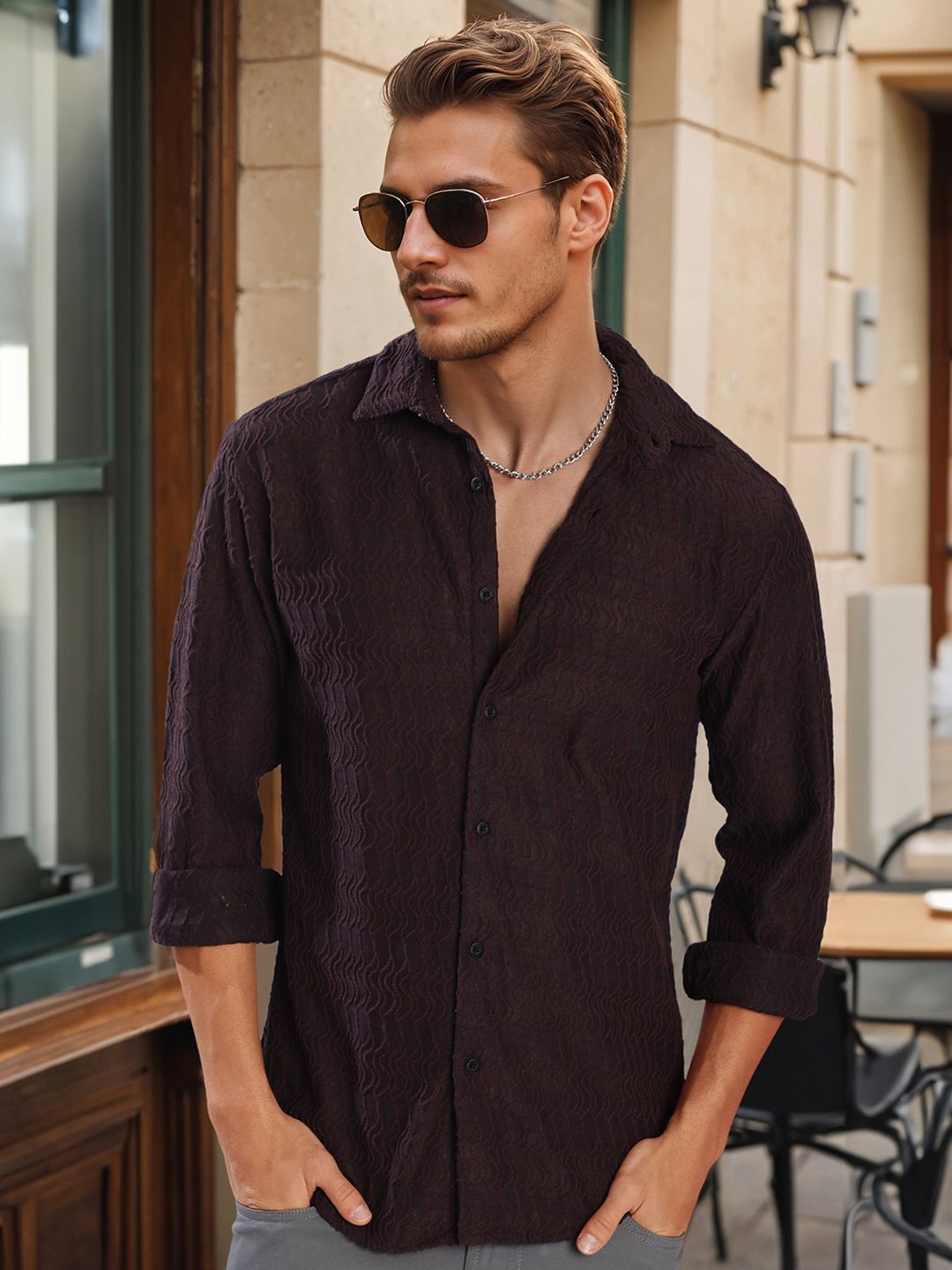 Bene Kleed Men Slim Fit Textured Spread Collar Casual Shirt