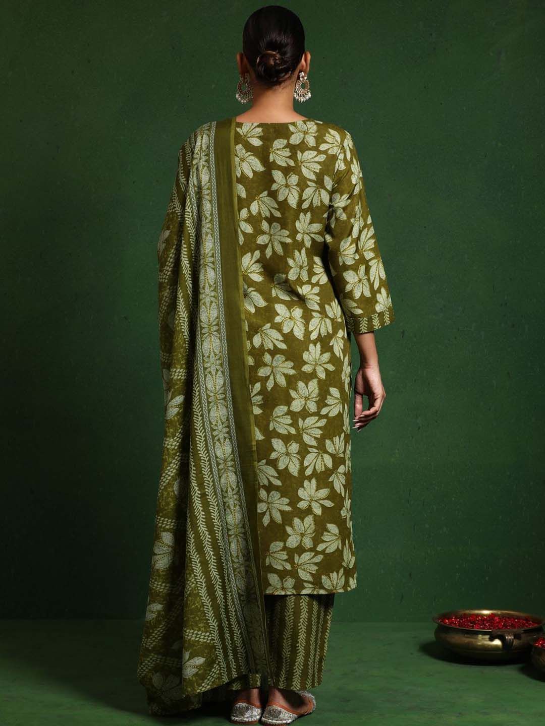 Varanga Floral Printed V-Neck Straight Kurta With Trousers And Dupatta