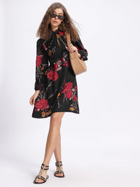 DressBerry Soft Blooms Printed Pleated Detail Shift Dress