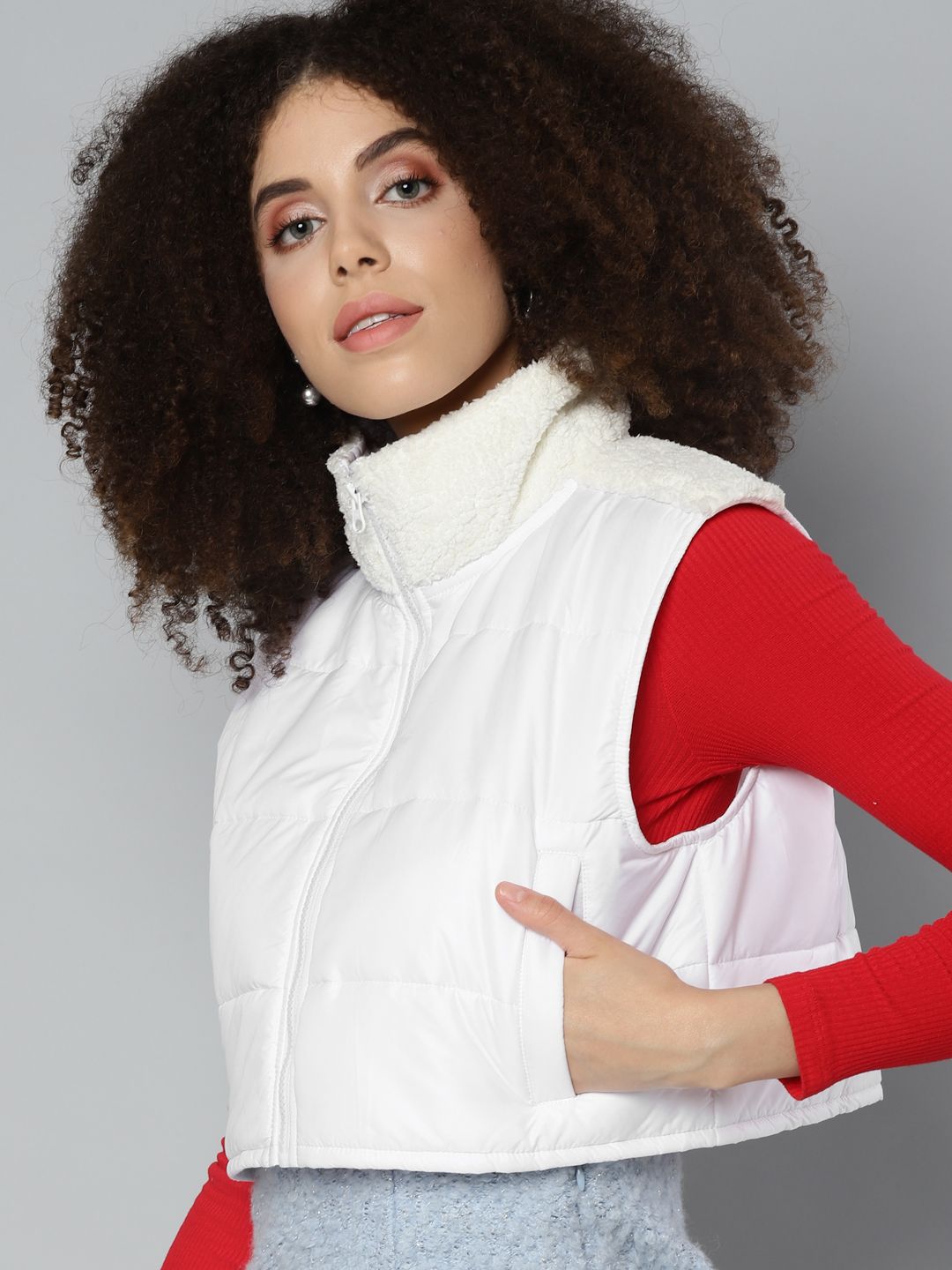 SASSAFRAS Women White Crop Padded Jacket