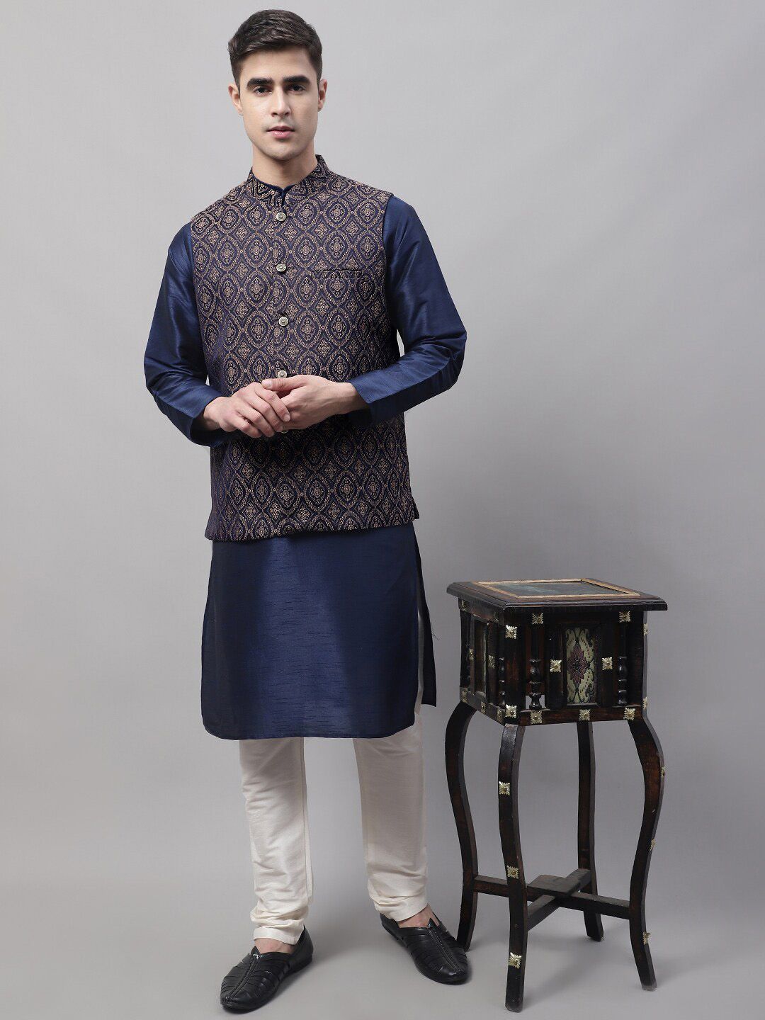 Jompers Men Woven Design Nehru Jacket