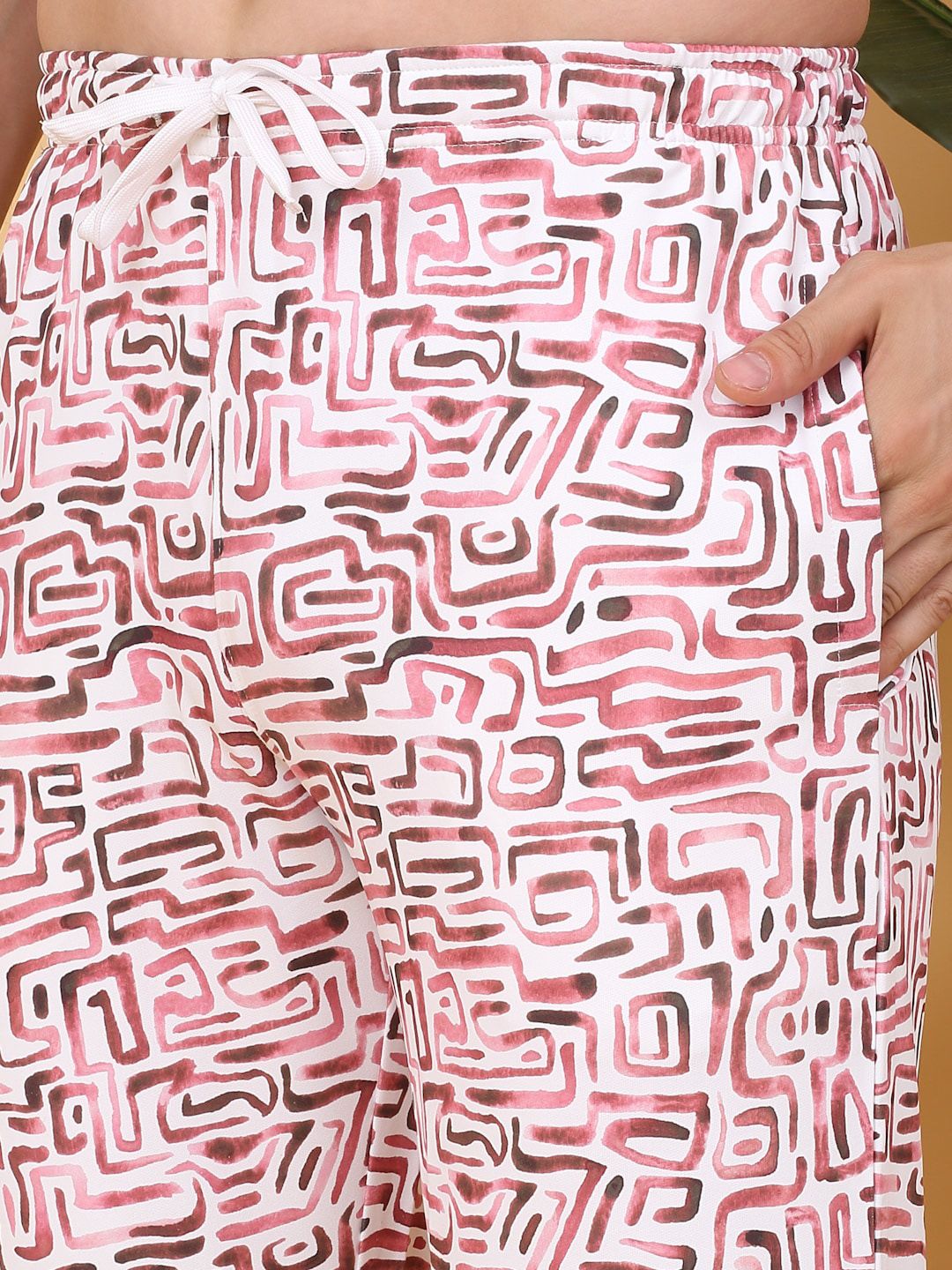 Sweet Dreams Pink & White Abstract Printed Round Neck Night suit