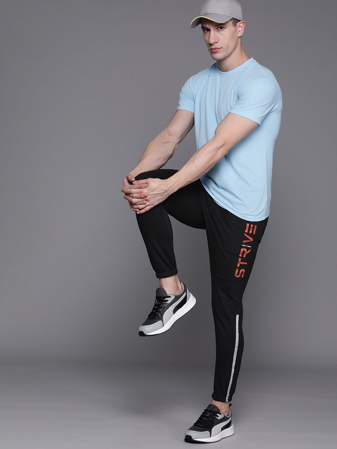 HRX by Hrithik Roshan Men Printed Straight Fit Training Joggers