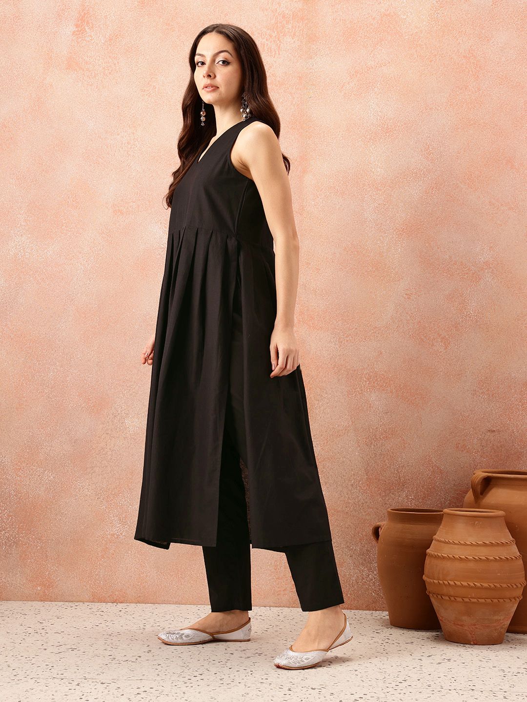 all about you Women Pleated Kurta with Trousers