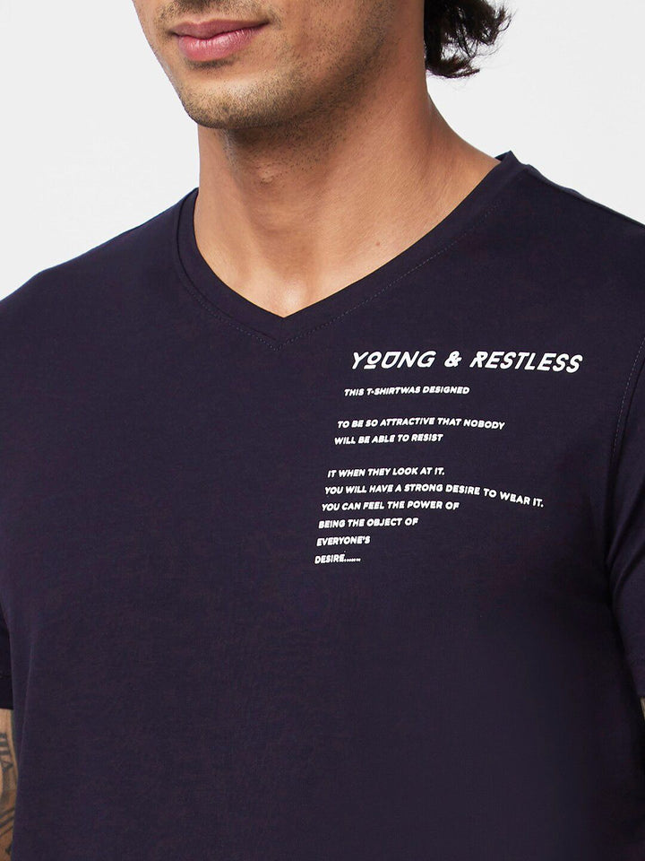 SPYKAR Typography Printed V-Neck Slim Fit Cotton Casual T-Shirt