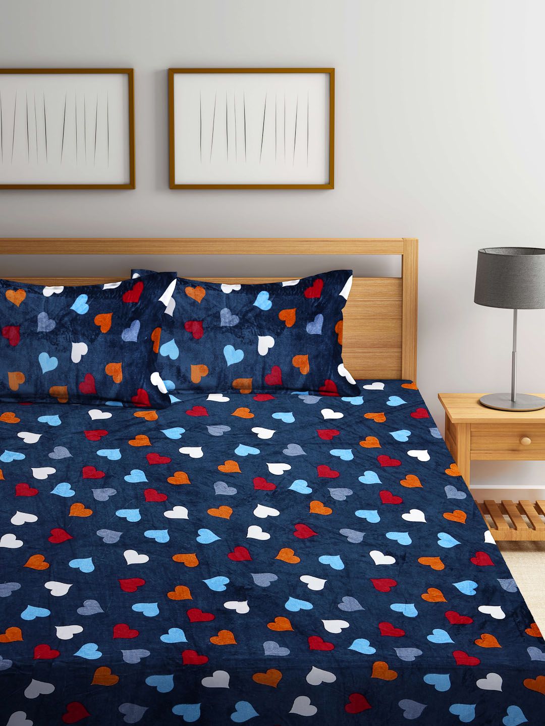 KLOTTHE Navy Blue & Red Floral Woolen 300 TC King Bedsheet With 2 Pillow Covers