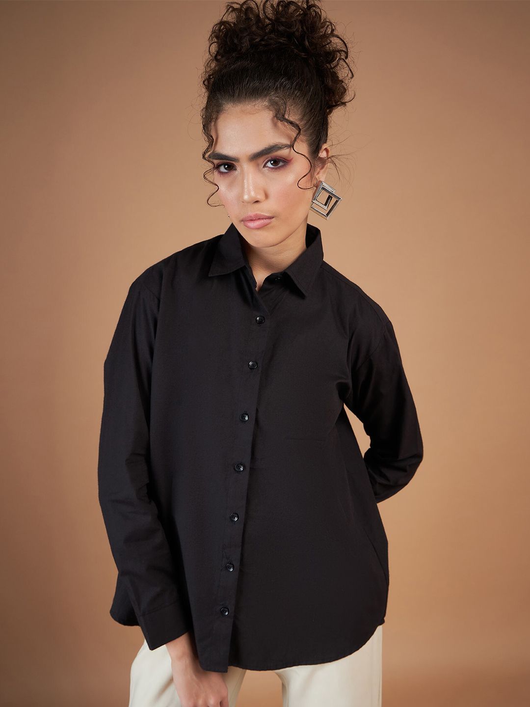 SASSAFRAS Spread Collar Opaque Back Placket Detail Casual Pure Cotton Shirt