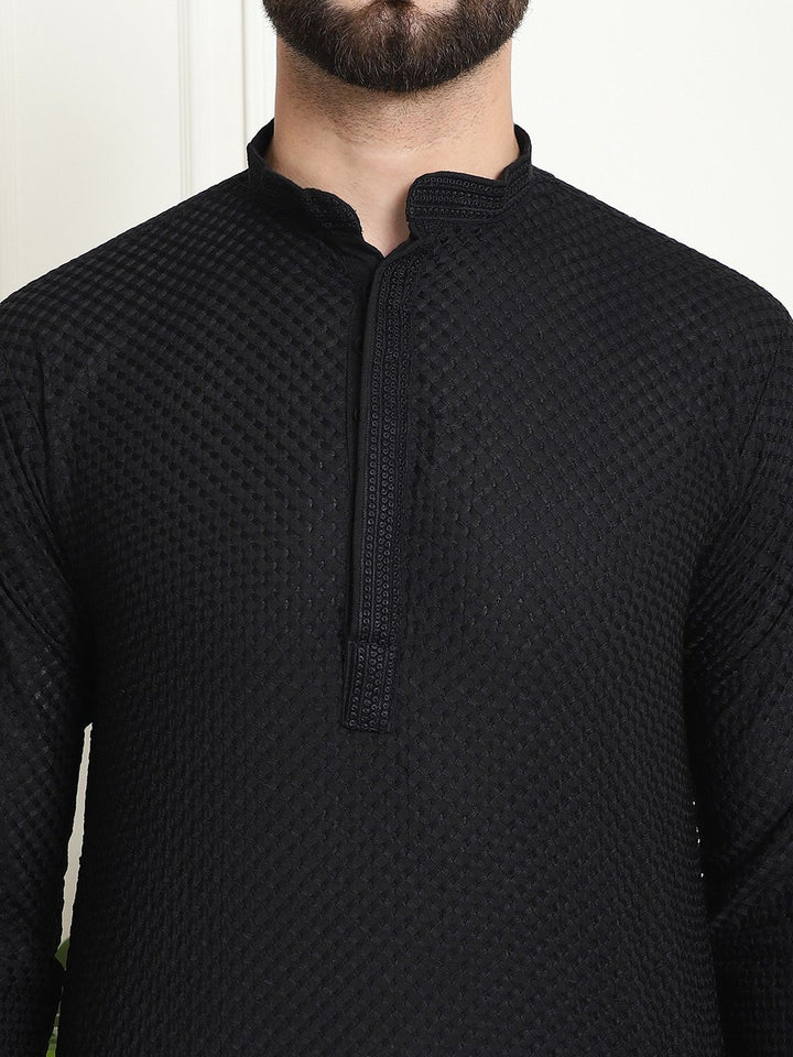 SOJANYA Checked Mandarin Collar Long Sleeves Pure Cotton Kurta with Churidar