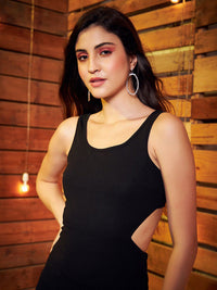 Berrylush Black Round Neck Cut-Outs Sheath Dress