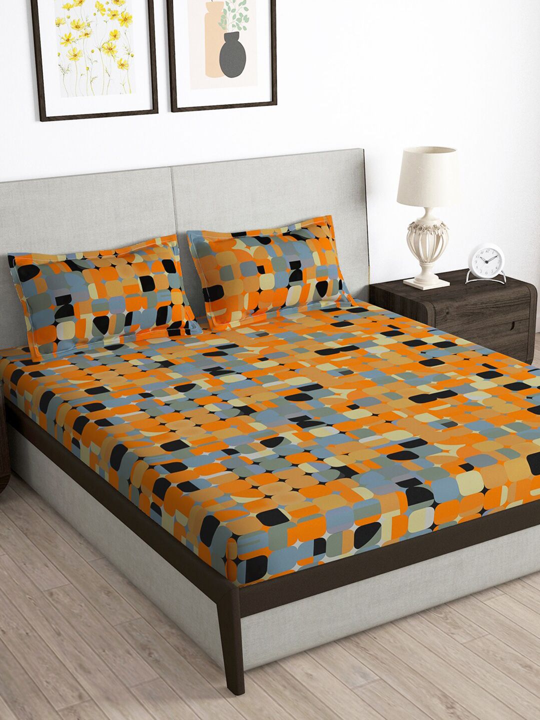 Story@home Orange & Grey 180 TC Queen Bedsheet with 2 Pillow Covers