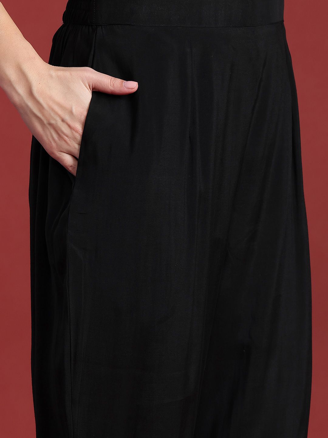 Kurta Kerja Benang Sulam Bunga Era Indo Dengan Seluar &amp; Dupatta